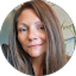 Profile photo of Elesha Spahr