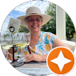 Profile photo of Kelly Mueller