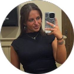 Profile photo of Avonleigh Broadhurst
