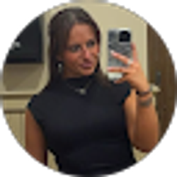 Profile photo of Avonleigh Broadhurst