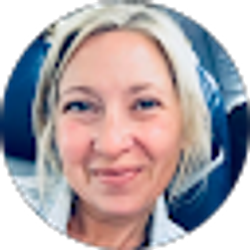 Profile photo of Kelly Fairris