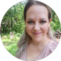 Profile photo of Myka Huezo