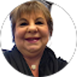 Profile photo of Debbie Hubacek