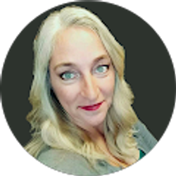 Profile photo of Marcy Munro