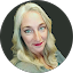 Profile photo of Marcy Munro