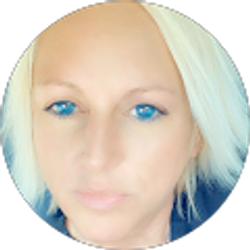 Profile photo of Michelle Boggs