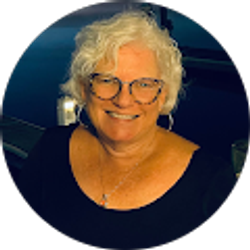 Profile photo of Lee Anne Fuller