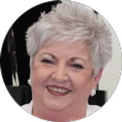 Profile photo of Sharon Richardson