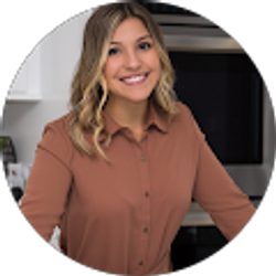 Profile photo of Lilyann Cotas