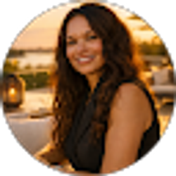Profile photo of Danielle Giangreco