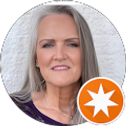 Profile photo of Donna Wright