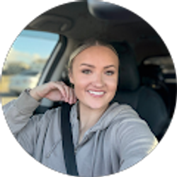 Profile photo of Samantha Nelson