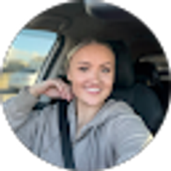 Profile photo of Samantha Nelson