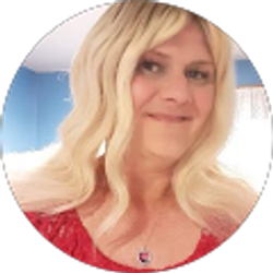 Profile photo of Emily Kay