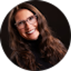 Profile photo of Stephanie Van Fleet