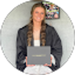 Profile photo of Caitlyn Myers