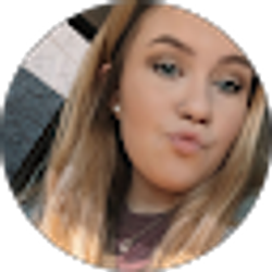 Profile photo of Shayna Neal