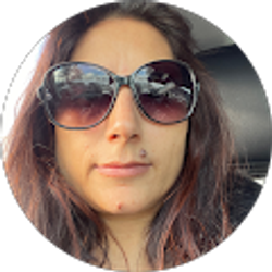 Profile photo of Komal Arora