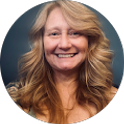 Profile photo of April Tapman