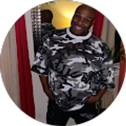 Profile photo of Felix Bushner