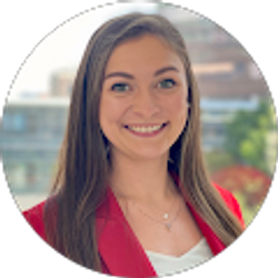 Profile photo of Mariah Yannerella