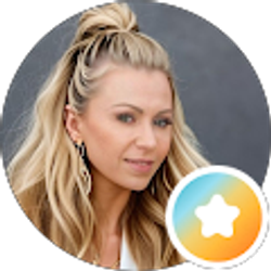 Profile photo of Holly Barnes (Your Go To Realtor)