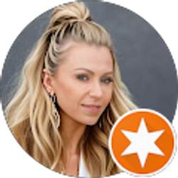 Profile photo of Holly Barnes (Your Go To Realtor)