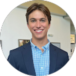 Profile photo of Justin Gravlee