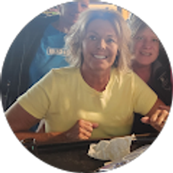 Profile photo of Kim Ellsworth