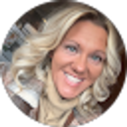 Profile photo of Ashley