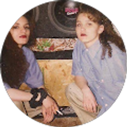 Profile photo of Laurie Loya