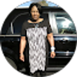 Profile photo of Carolyn Woods