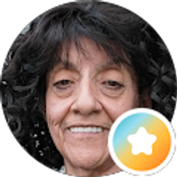 Profile photo of Kat Arias