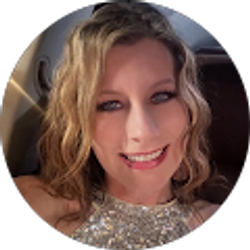 Profile photo of Vicky Ham