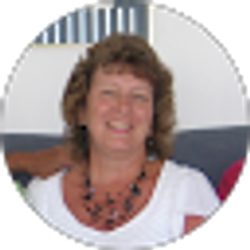Profile photo of Deb Sucha