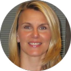 Profile photo of Laura Kennedy