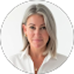 Profile photo of Sarianne Meline