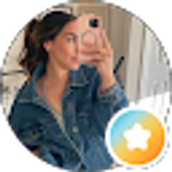 Profile photo of Anna Raya