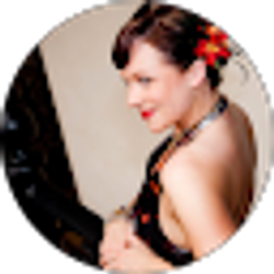 Profile photo of Jenni Moser
