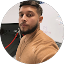 Profile photo of Enrique Puentes