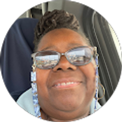 Profile photo of Eloise Jones