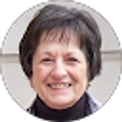 Profile photo of Lynda Green