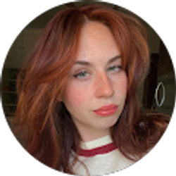 Profile photo of Courtney Foreman