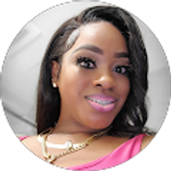 Profile photo of Mrs Tucker