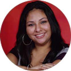 Profile photo of YASMIN R.