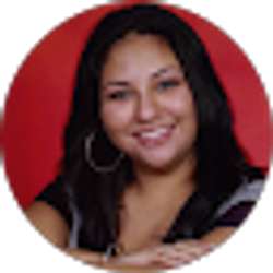 Profile photo of YASMIN R.