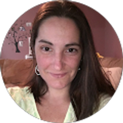 Profile photo of Laura Johns
