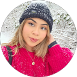 Profile photo of Ellie Cruz