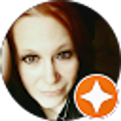 Profile photo of Ellie Weikel