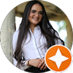 Profile photo of Caroline Cortés Babilonia